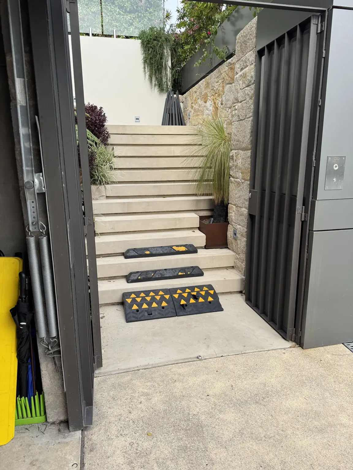 250kg Ice Bath Stair Delivery project view 5